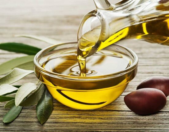 Nature’s Alternative to Pharmaceutical Wound Care: What is Ozonated Olive Oil? 2 Best Choices To Try