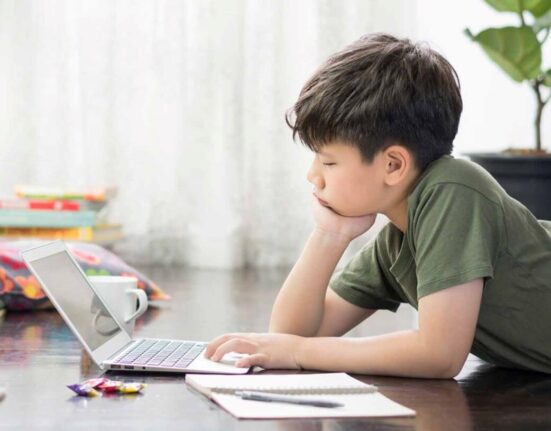 Mobile and Productive Kids 3 Best Lap Desks For Kids, a Designer Challenge