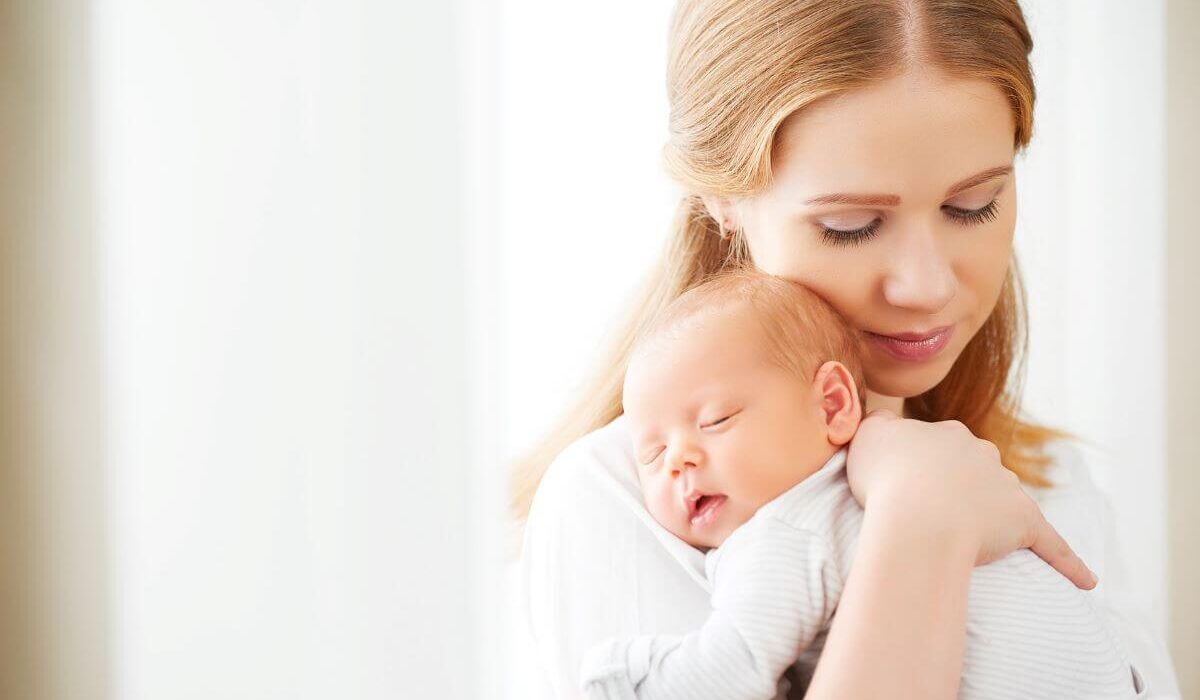 Best Postnatal Vitamins To Support The Health and Happiness Of Mom and Baby