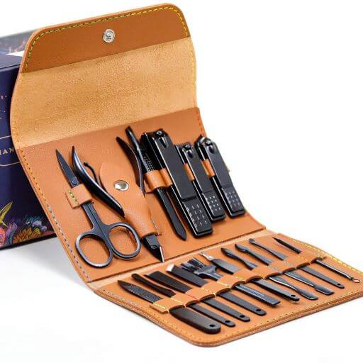 AIWOGEP 16 Pieces Manicure Set with PU Leather Case TheWellthieone