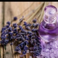8 Benefits of Using Natural Lavender Perfume vs Using Commercially Made