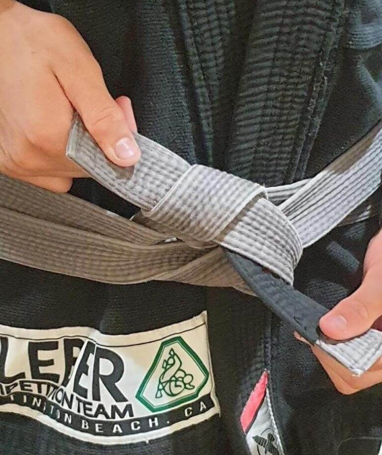 How To Tie A Gi Belt Step By Step It’s Easy! TheWellthieone