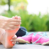 Plantar Fasciitis Self-Care - 8 Natural Healing Solutions TheWellthieone