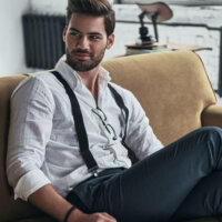 How To Put On Suspenders To Look Polished and Confident TheWellthieone (1)