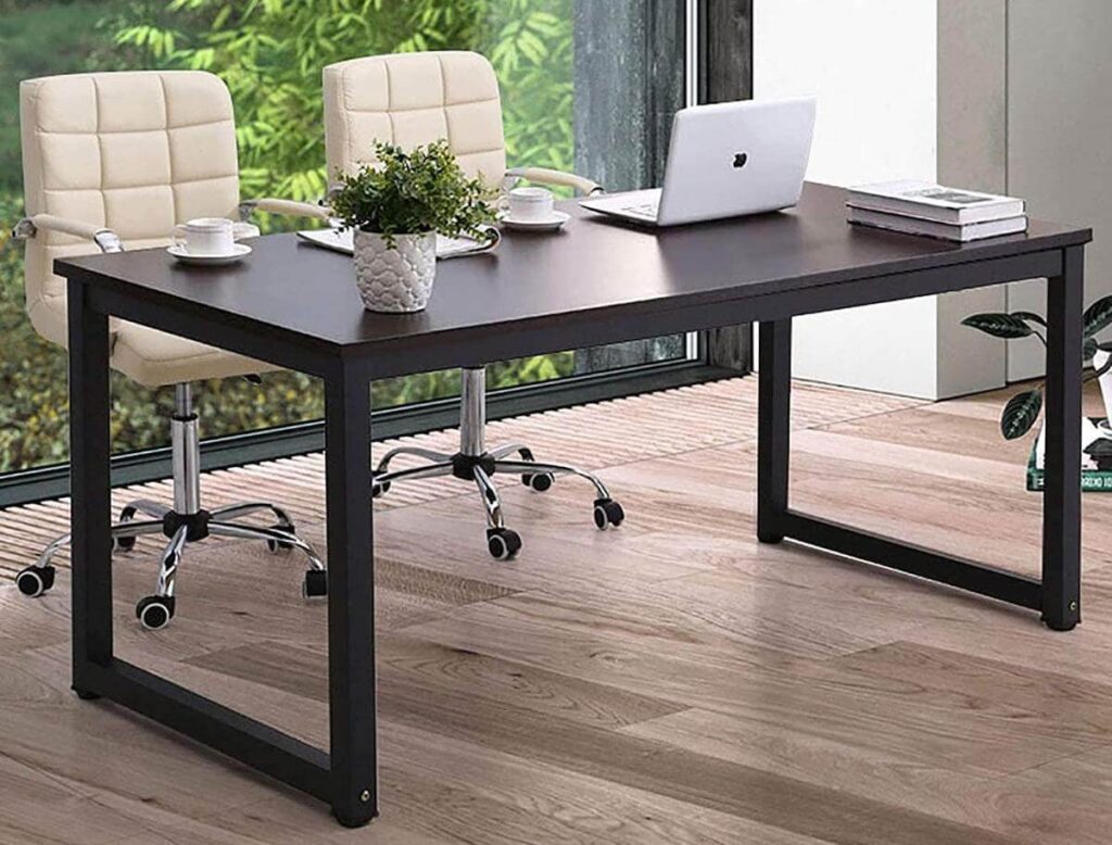 Modern Black Desk Statement Piece – The 5 Best Designs On Amazon! TheWellthieone