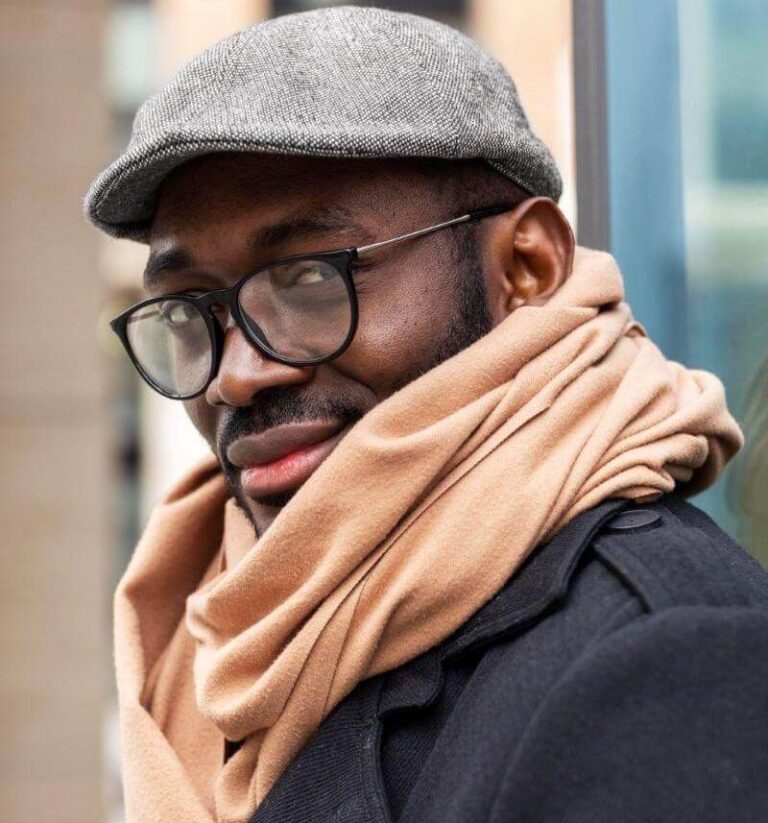 Neck Injury or Stiffness? How A Heated Scarf Can Help TheWellthieone