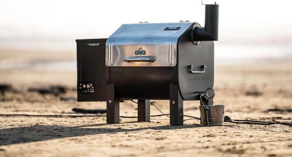 Green Mountain Trek Wi-Fi Controlled Portable Wood Pellet Tailgating Grill