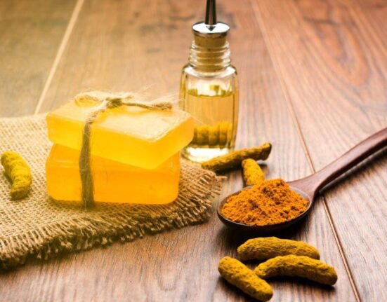 8 Skin Conditions that Can Be Healed With the Magic of Turmeric Soap TheWellthieone