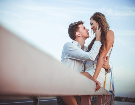 10 Genius Ways - How to Set Boundaries in a Relationship Without Being Controlling Thewellthieone
