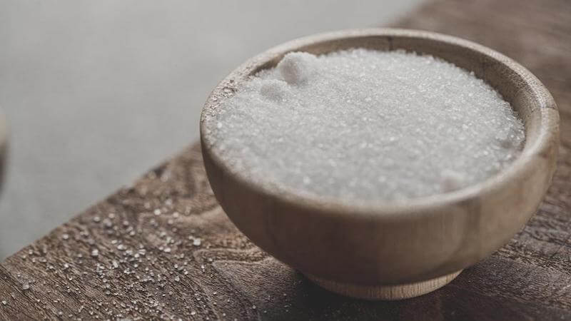 The results of soaking in an Epsom salt bath is surprising to many, as it is very effective in reducing inflammation and pulling out toxins from the body. 