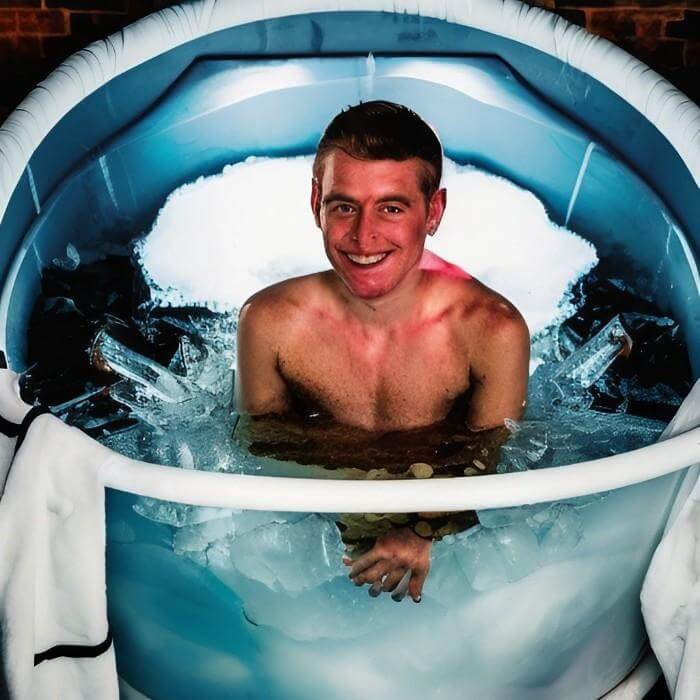 Choosing an ice bath tub in the shape of a barrel maximizes space and gets the body submerged.