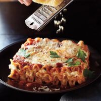 Get ready for an amazing lasagna experience! Thewellthieone
