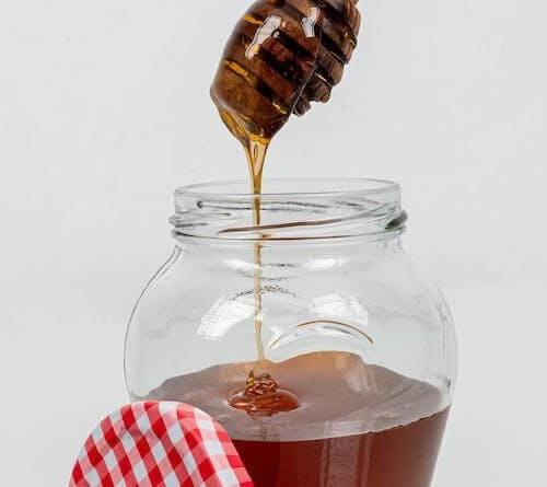 Adding honey to a moisturizer adds nutrients and a hydrating factor. 