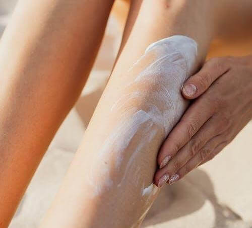 Applying lotion right after your shower helps skin to stay soft and supple. 