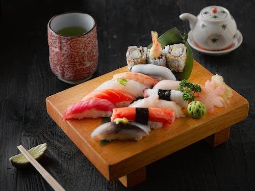 If you love raw fish sushi, you most likely have parasites in your gut. 
