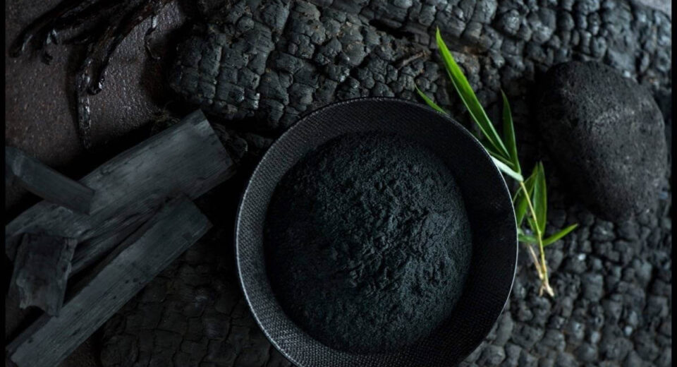 5 Reasons To Incorporate Activated Charcoal Into Your Health and Beauty Routine Today