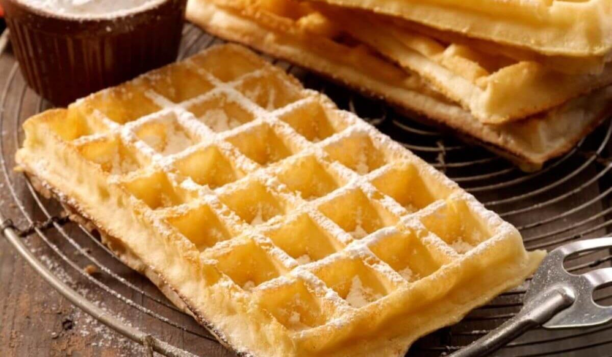 A Waffle Maker With Removable Plates Makes Breakfast Easier! 3 Best Picks! TheWellthioene
