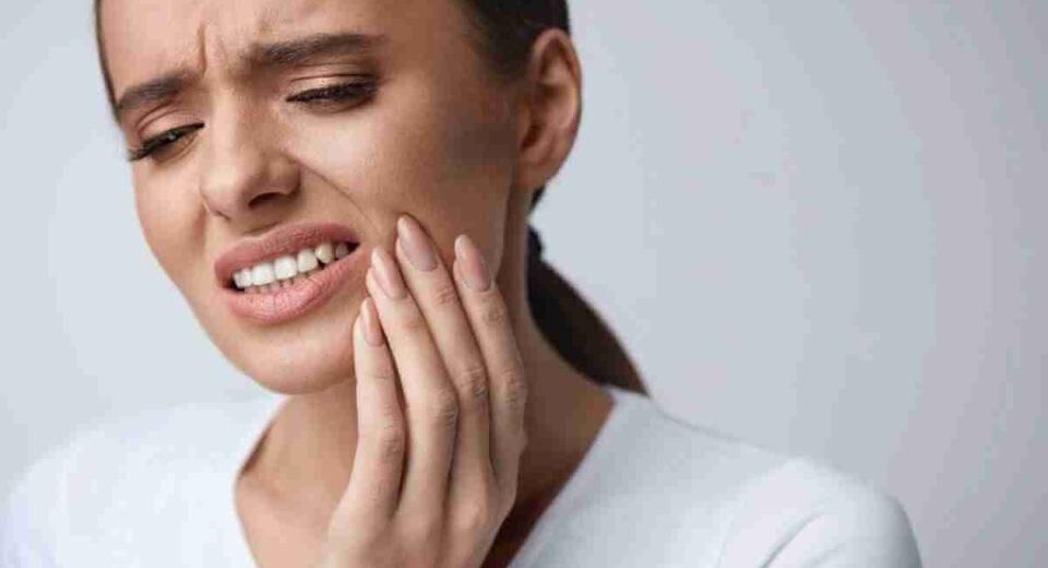 Can TMJ Cause Tooth Pain? Your Questions Answered TheWellthieone