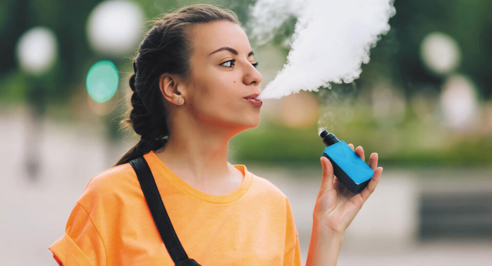 Does Vaping Cause Acne? Pimple Patches to the Rescue! TheWellthieone