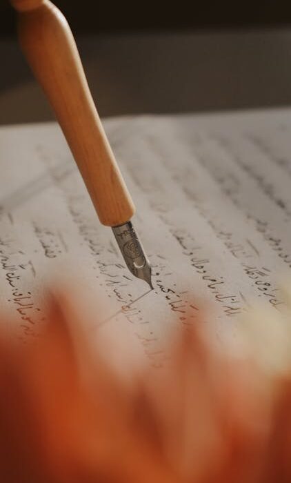 Brain dump journaling for overwhelm with pen and paper