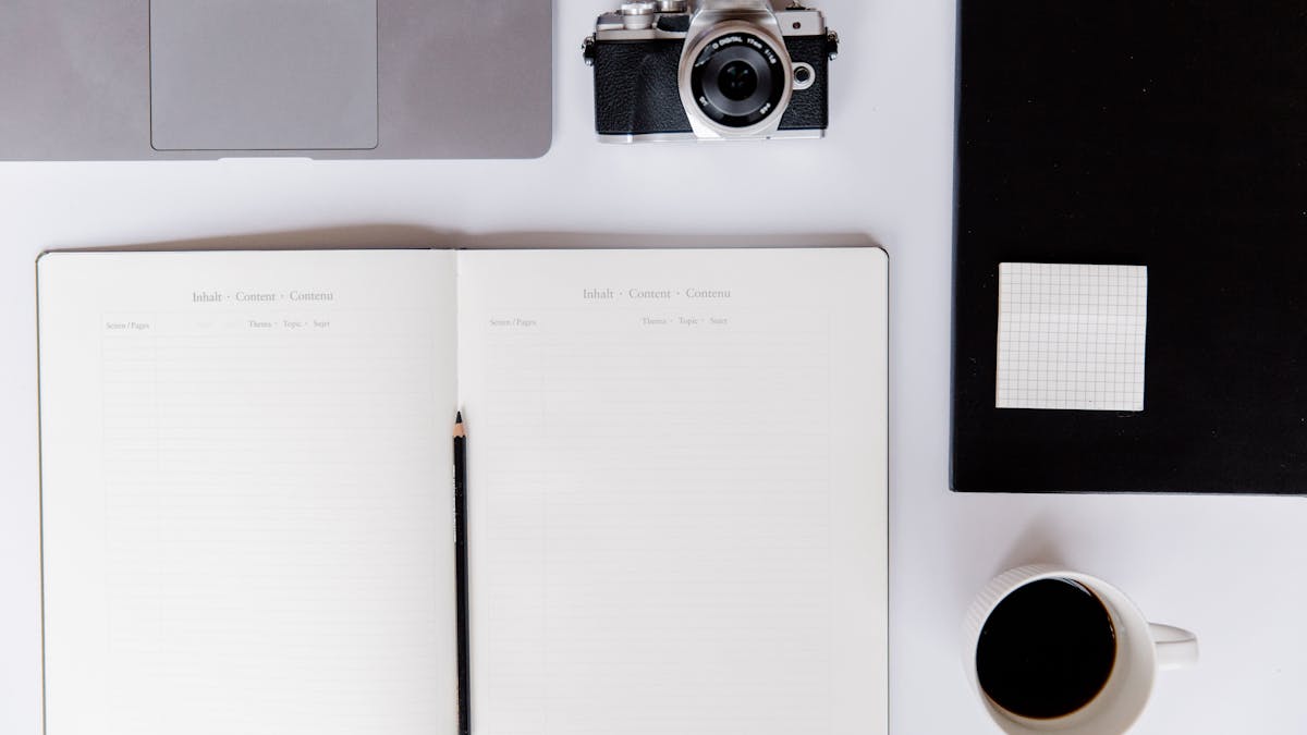 Dopamine detox beginners guide minimalist desk setup