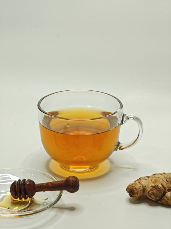 Warm ginger tea for inflammation relief