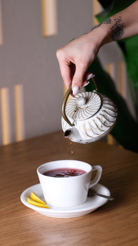 herbal tea brewing for seasonal allergies