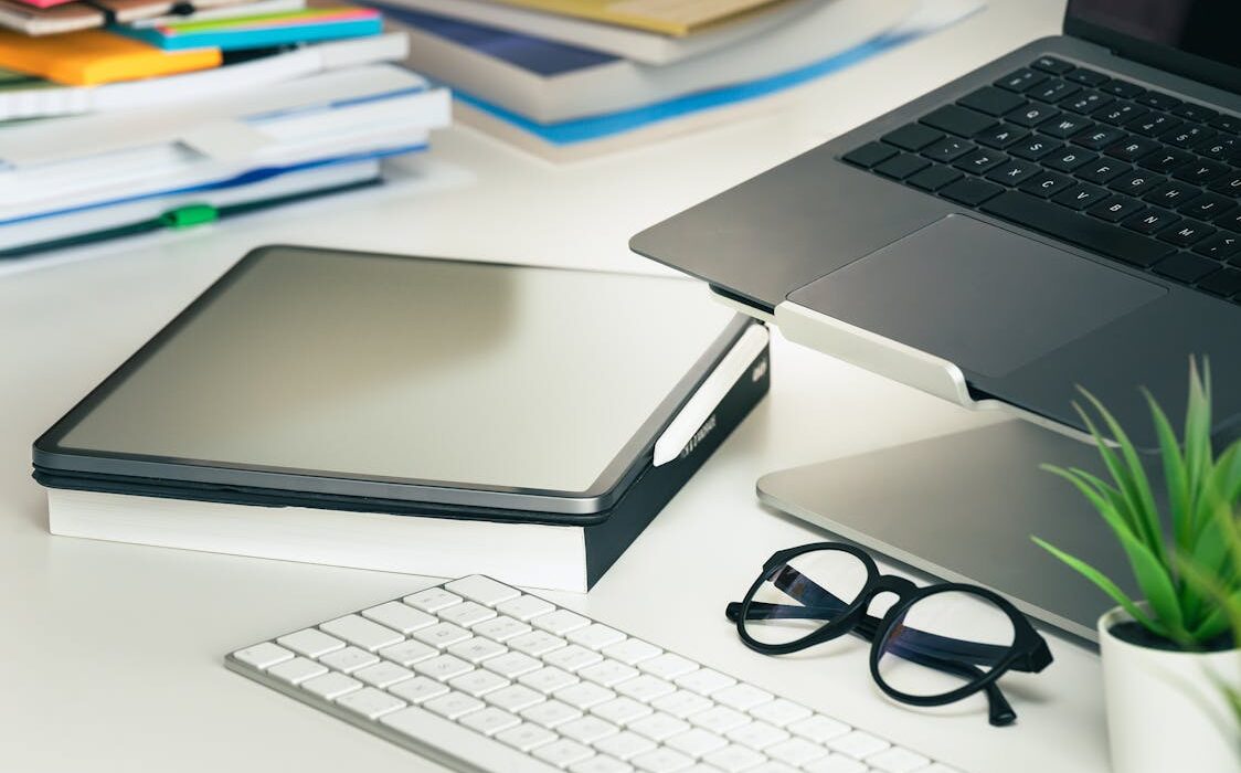 Productivity desk setup for the pomodoro technique for deep work