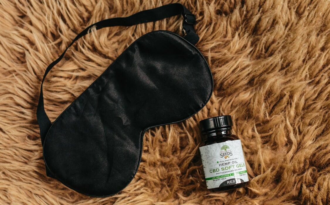 Natural sleep supplements without melatonin with eye mask and essential oil