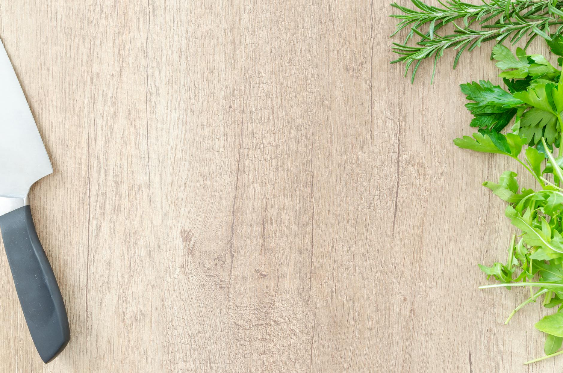 Cilantro Fresh Bunch for Heavy Metal Detox Smoothie: 5 Recipes That Actually Work (With Cilantro and Chlorella)
