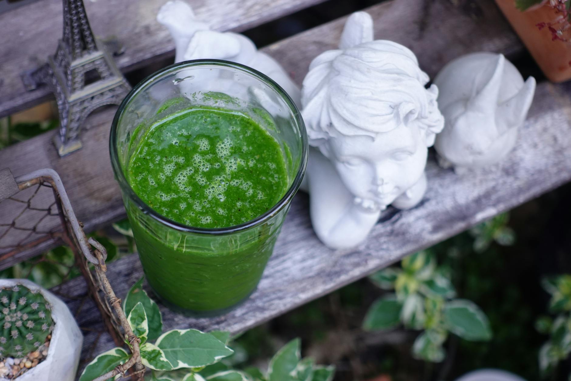 Cilantro Chlorella Smoothie for Sauna Detox Stops Working: How To Break a Heavy-Me