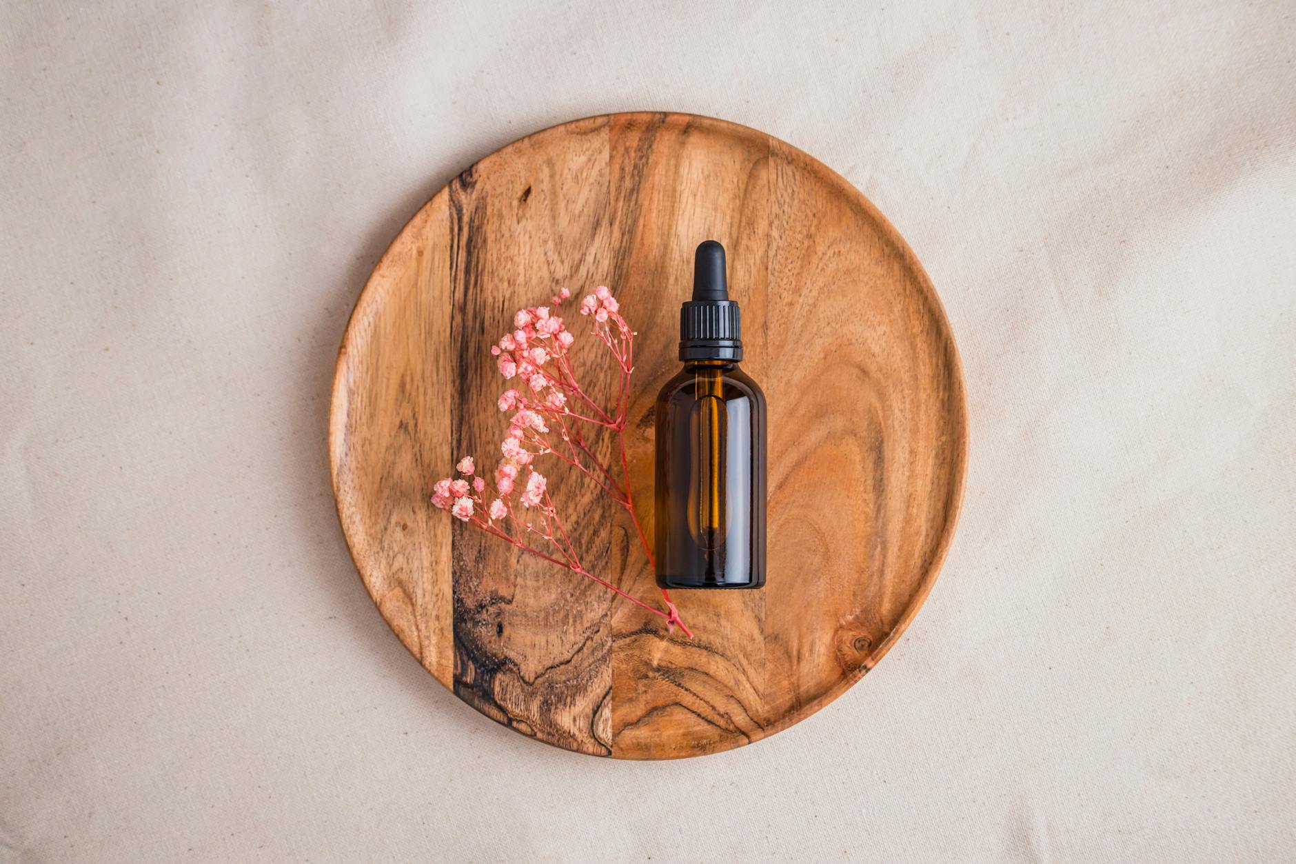 Herbal Tincture Dropper Bottles for Foods That Kill Parasites in Humans: The 12 Most Powerful Anti-Parasitic Foods (and How to Use Them)
