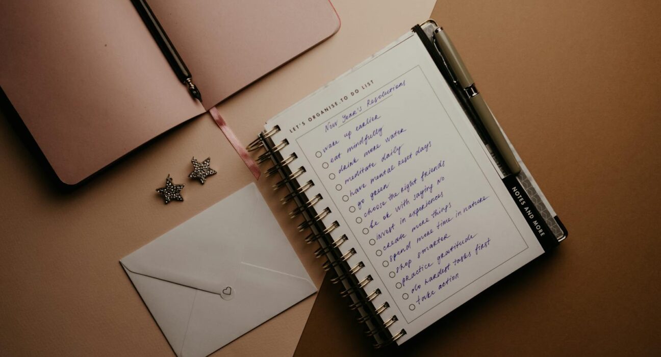 Habit stacking for beginners with a planner and to-do list