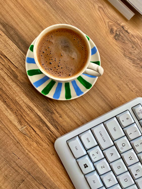 focused work desk single task ivy lee method for daily productivity